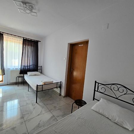 Z Villa Bucureşti Ngoại thất bức ảnh