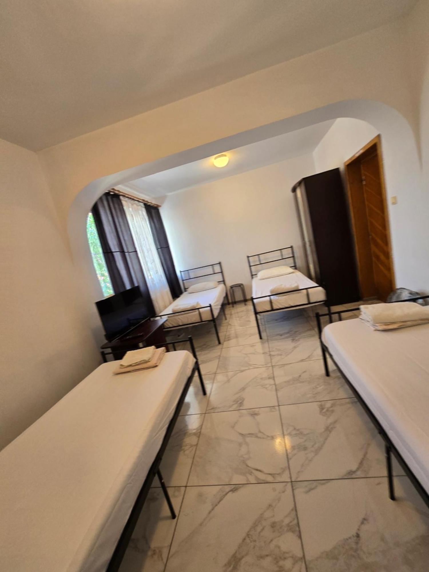 Z Villa Bucureşti Ngoại thất bức ảnh