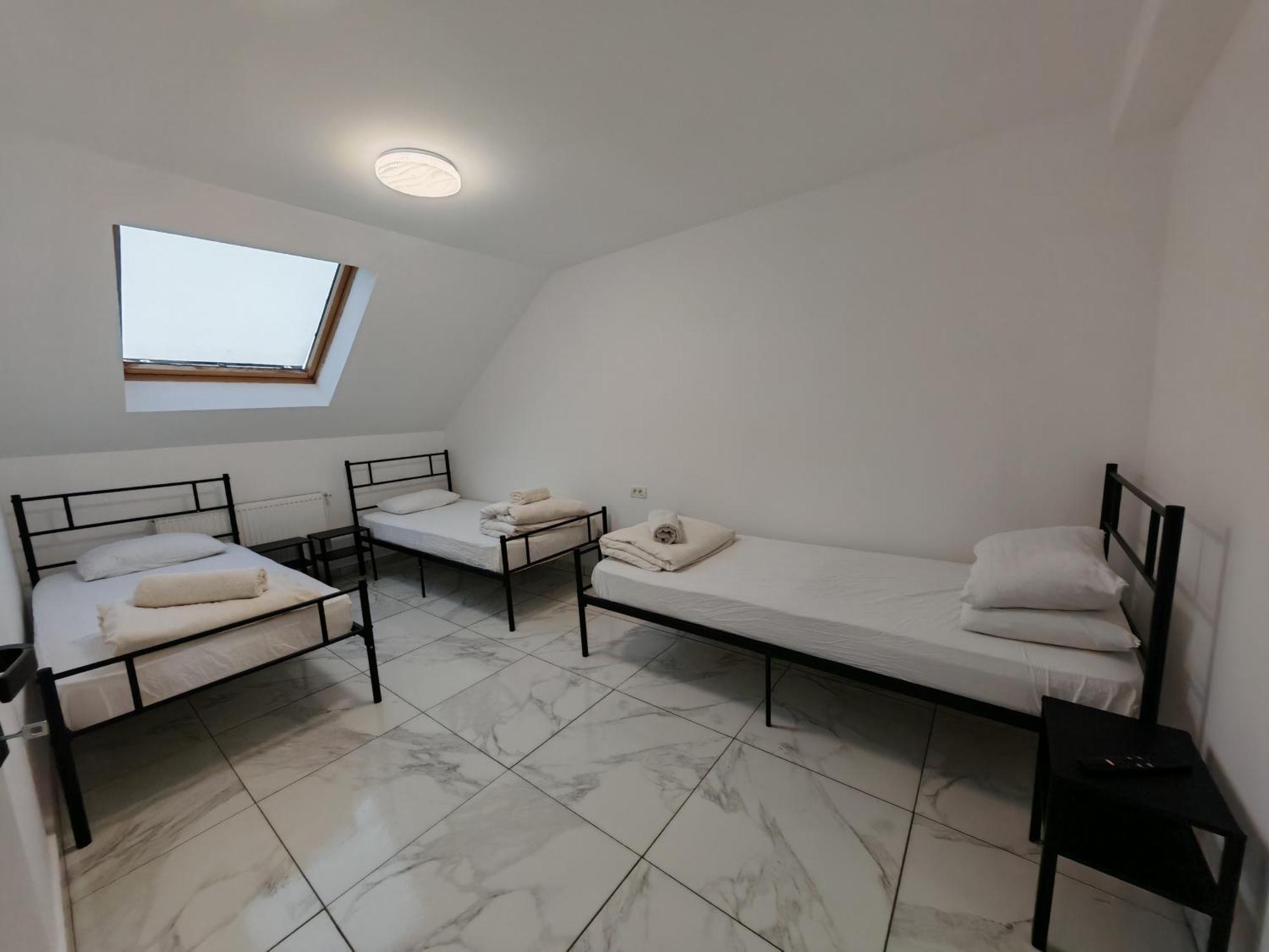 Z Villa Bucureşti Ngoại thất bức ảnh