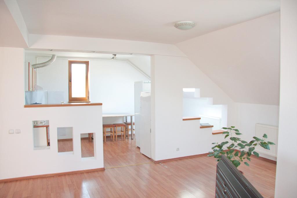 Z Villa Bucureşti Ngoại thất bức ảnh